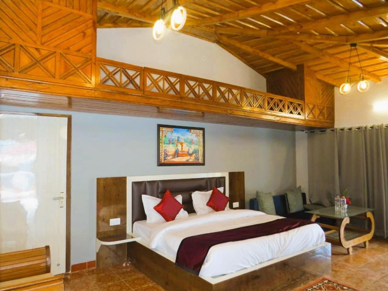 Hotel Haya Palace Nainital Exteriér fotografie